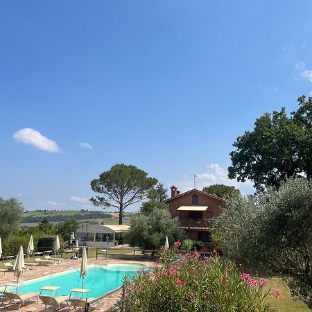 Agriturismo Villa Beatrice Mondavio エクステリア 写真