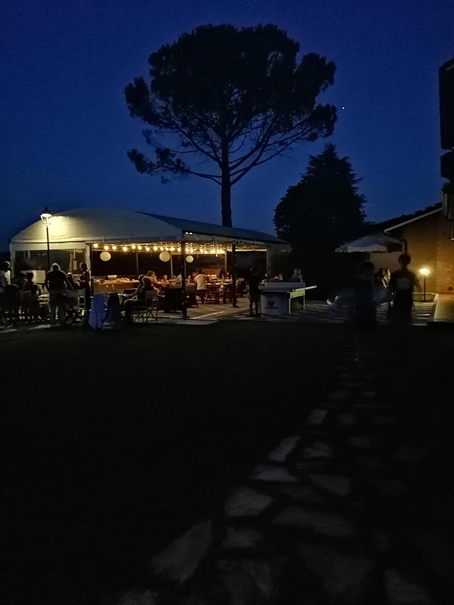 Agriturismo Villa Beatrice Mondavio エクステリア 写真