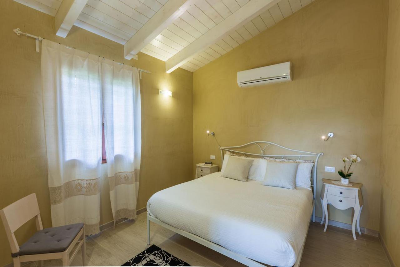 Agriturismo Villa Beatrice Mondavio エクステリア 写真