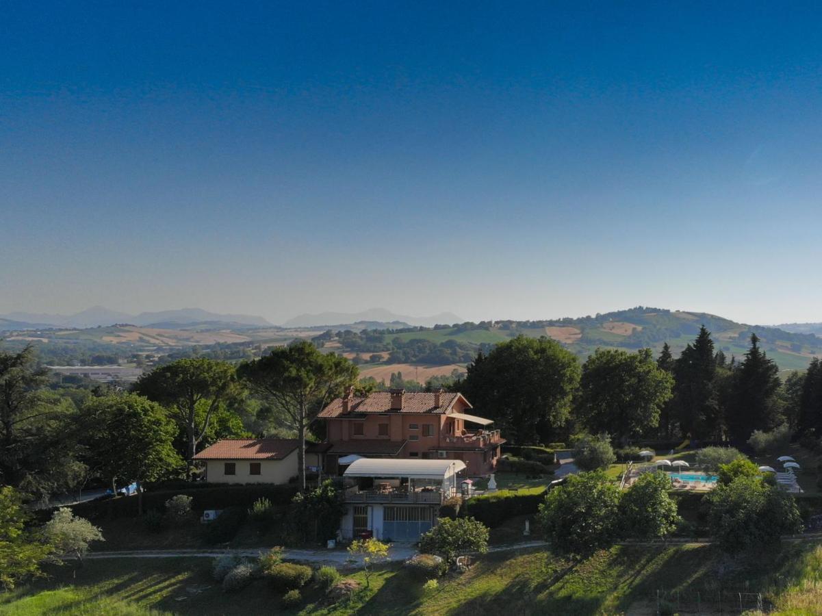 Agriturismo Villa Beatrice Mondavio エクステリア 写真